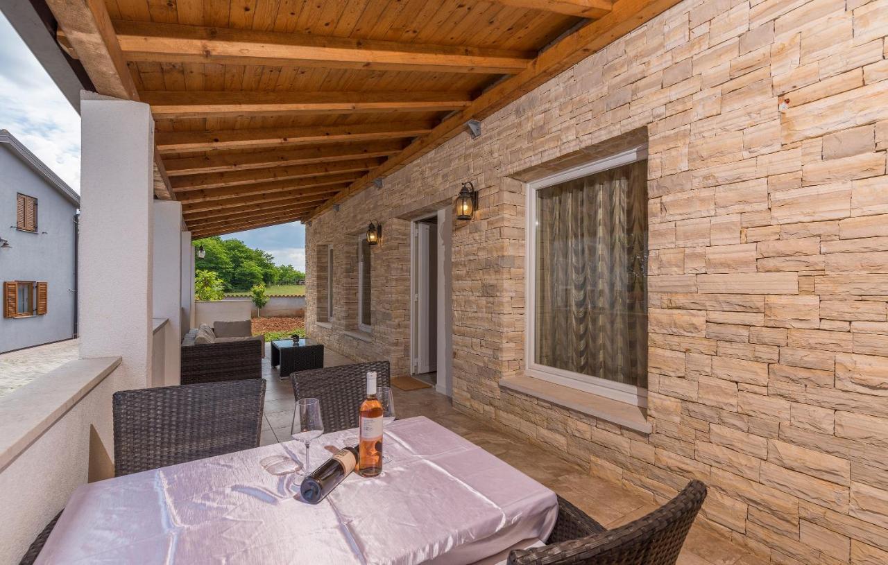 Villa Ancora Savudrija Exteriör bild